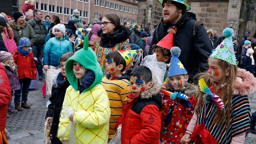 Spaß für die ganz Kleinen: So war der Nürnberger Kinderfasching am Rosenmontag