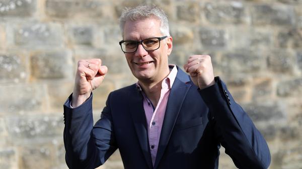 In einem Stichwahl-Krimi in Forchheim hat sich Amtsinhaber Uwe Kirschstein (SPD) gegen Udo Schönfelder (CSU) durchgesetzt: Mit 55,33 Prozent der Stimmen entschied der alte und neue OB das Duell für sich. Hier finden Sie den kompletten Artikel.