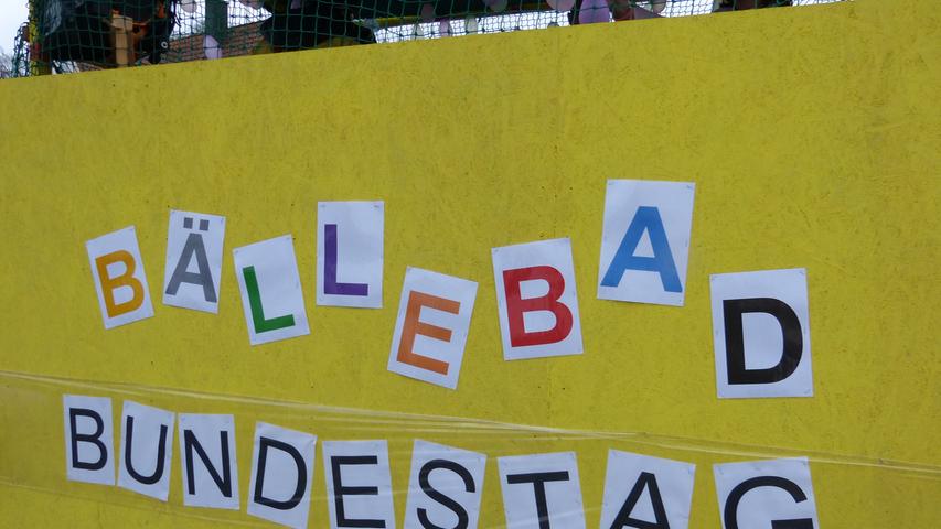 Teletubbies und Häftlinge: Der Faschingsumzug in Hiltpoltstein