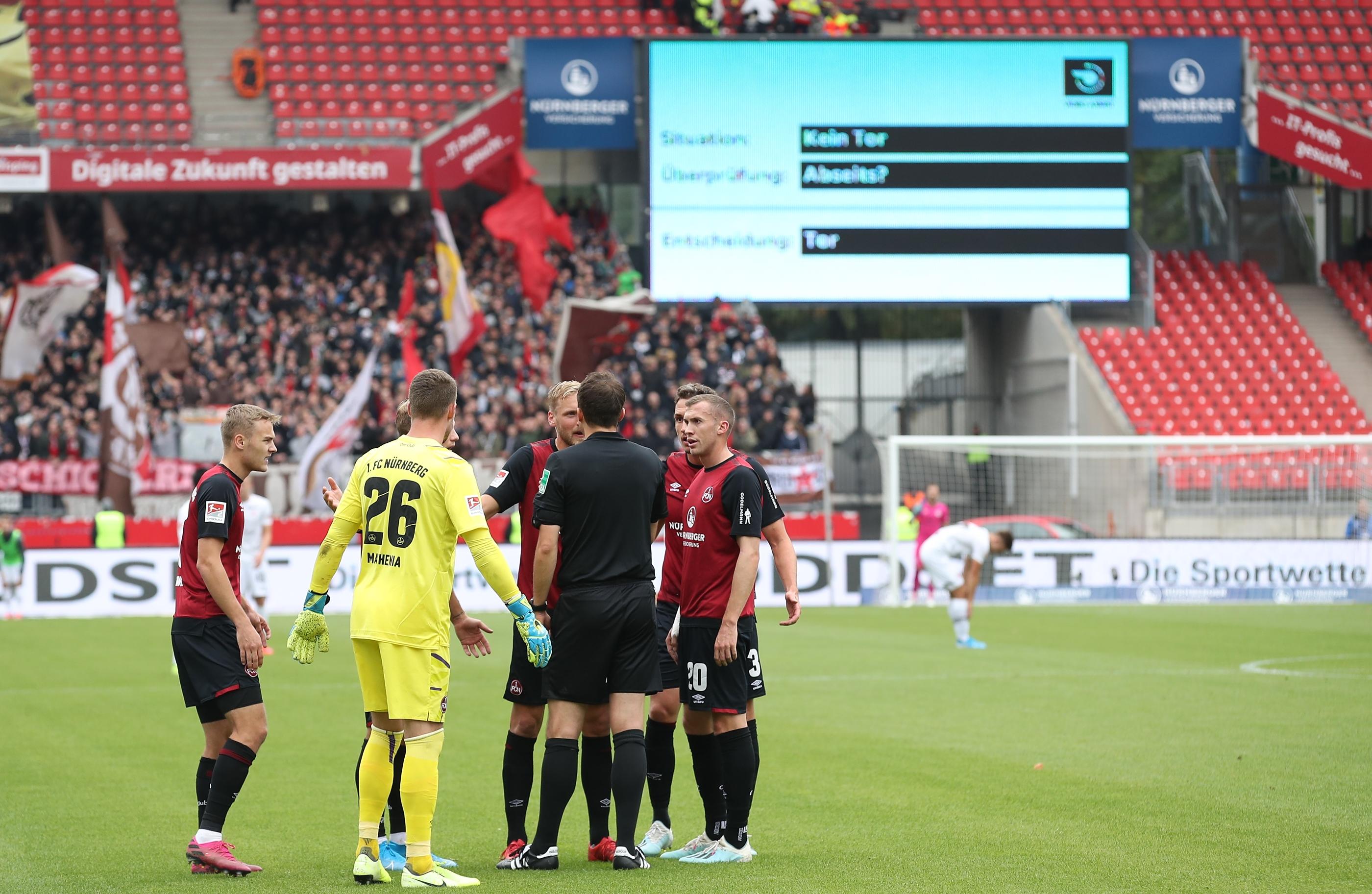 1. FC Nuernberg - FC St. Pauli