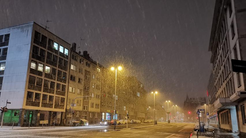 Dicke Flocken: Die Schneebilder aus der Region