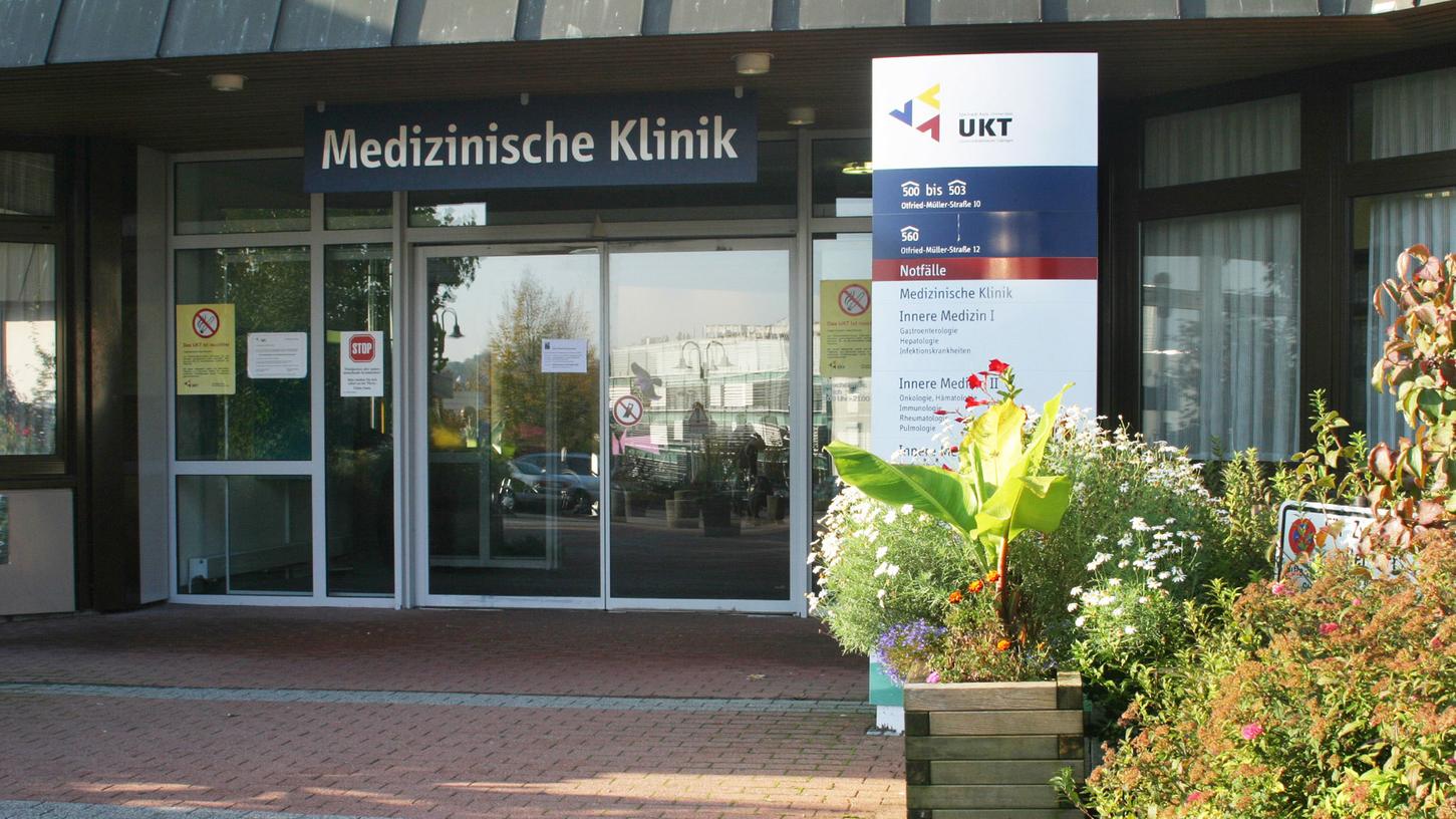 Ein Pathologe und seine Tochter sind derzeit im Uniklinikum Tübingen isoliert.