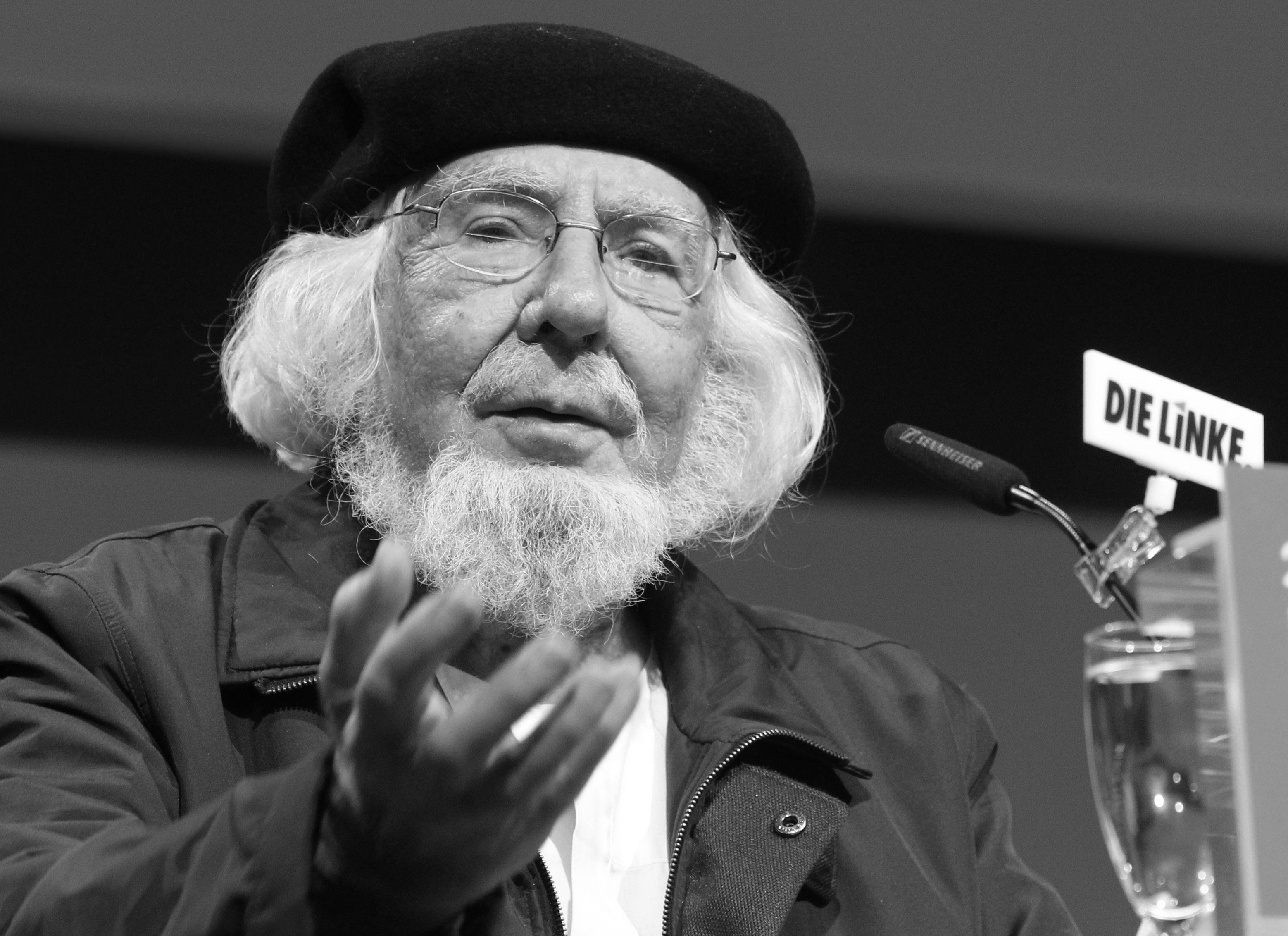 Ernesto Cardenal, kommunistischer Dichter und Priester aus Nicaragua, ist im Alter von 95 Jahren gestorben.