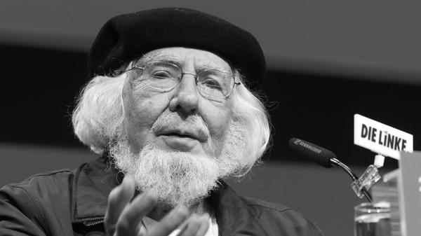Ernesto Cardenal, kommunistischer Dichter und Priester aus Nicaragua, ist im Alter von 95 Jahren gestorben.