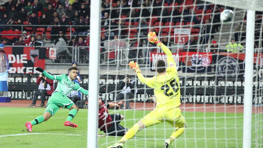 Hilflos gegen Hannover: Der FCN verliert mit 0:3 gegen 96