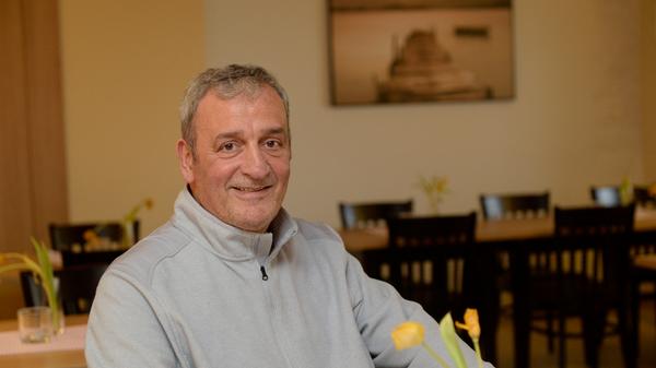 Maurizio Lodeserto und seine Frau Solveig Trompeter beleben die lang geschlossene Gaststätte auf dem Flugplatz wieder und haben italienische Ideen im Gepäck.