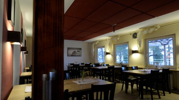 Dazu gehört auch die italienische Nacht, mit Live-Musik und einem Gläschen Wein. Dafür will das Paar auch die Terrasse bestuhlen. Knapp 40 Plätze außen und innen stehen bereit.