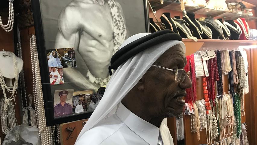 Eine Attraktion am Rande des Basars: "The Old Pearldiver", einer der letzten Zeugen des alten Katars.