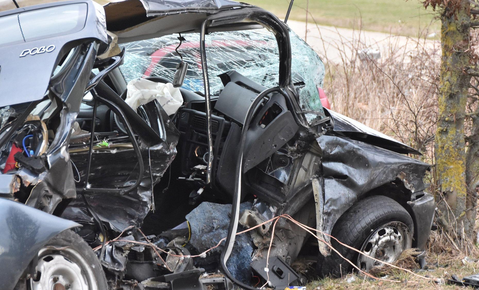 Treuchtlinger Stirbt Bei Schwerem Unfall Auf Der B2 Treuchtlingen Nordbayern