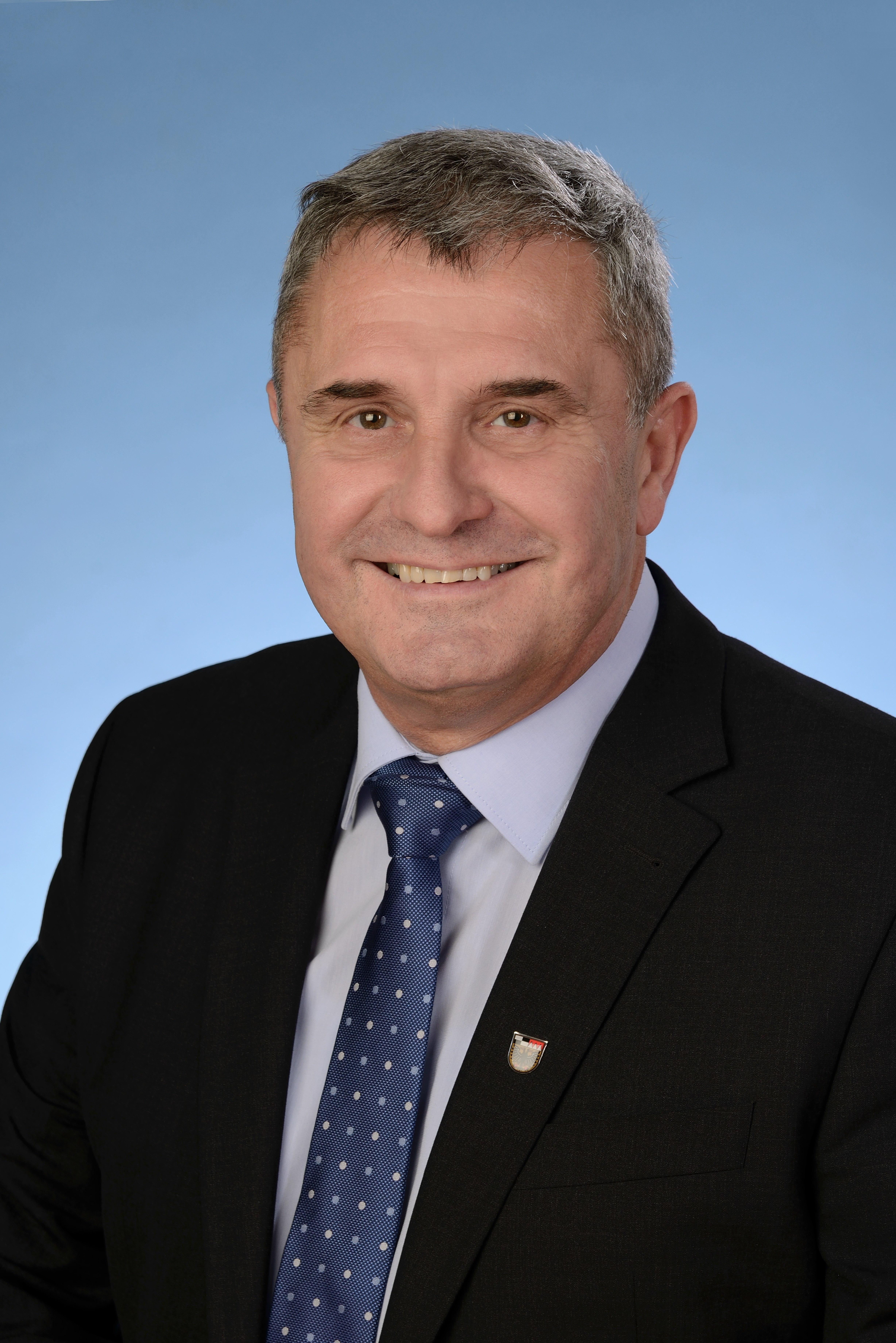 Jürgen Nägelein aus Arberg. bleibt für weitere sechs Jahre im Amt, er hatte keinen Gegenkandidaten.