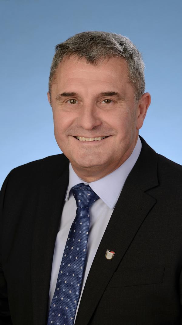 Jürgen Nägelein aus Arberg. bleibt für weitere sechs Jahre im Amt, er hatte keinen Gegenkandidaten.