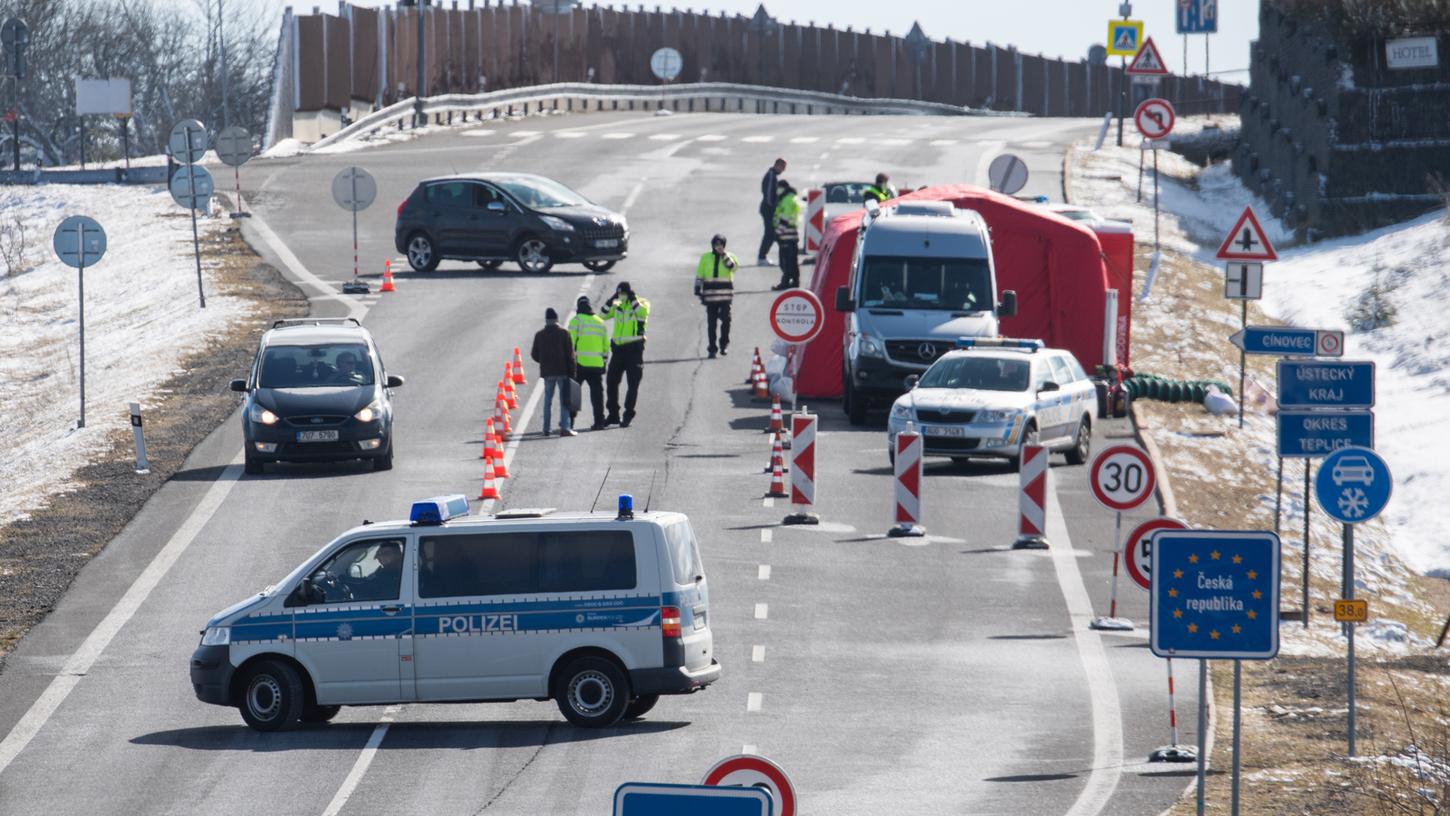 Größere Einreisekontrollen, sagt die bayerische Polizei, wird es nicht geben. 
