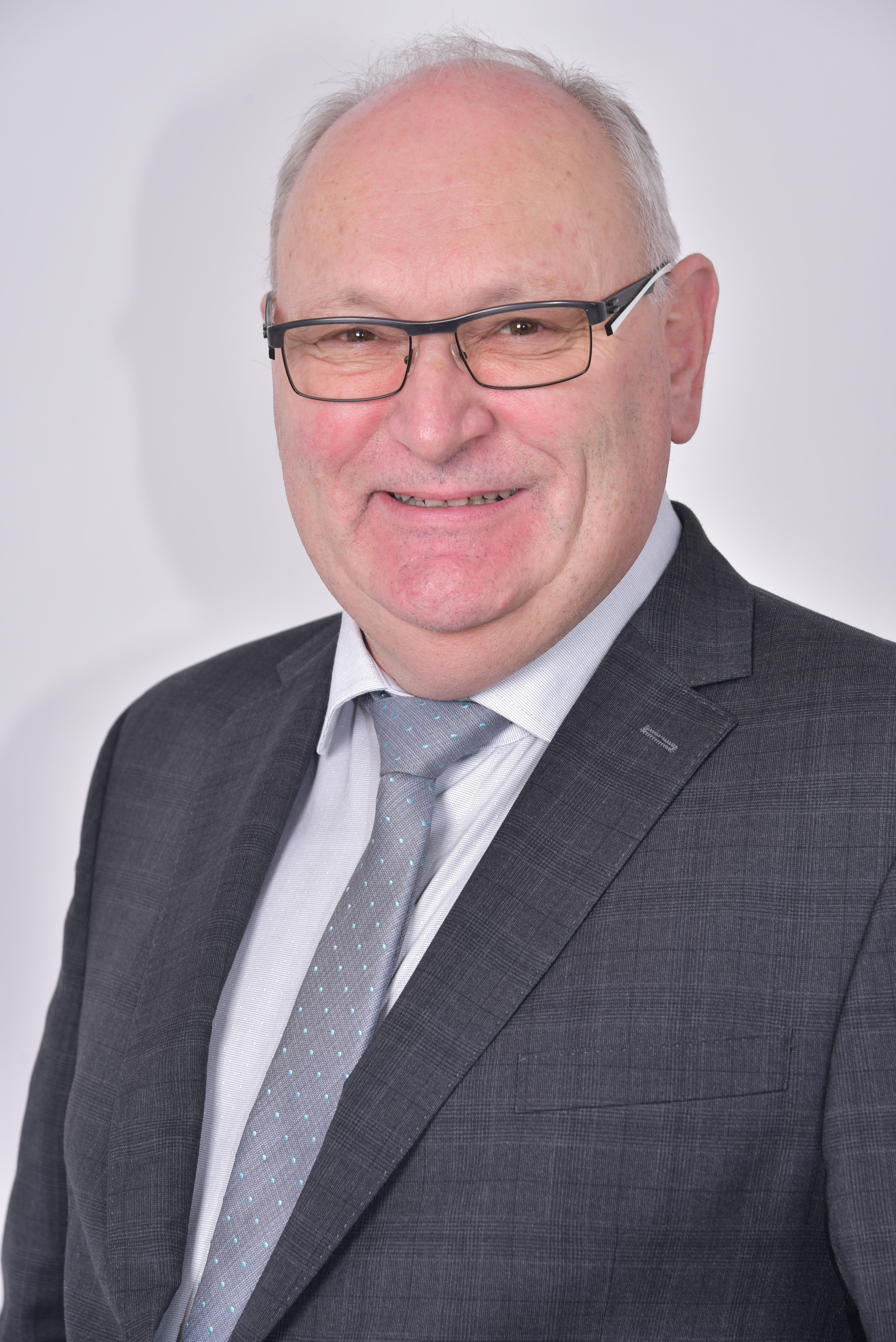 Als Nachfolger von Gerhard Siegler wird in Weidenbach Willi Albrecht im Rathauschefsessel Platz nehmen.