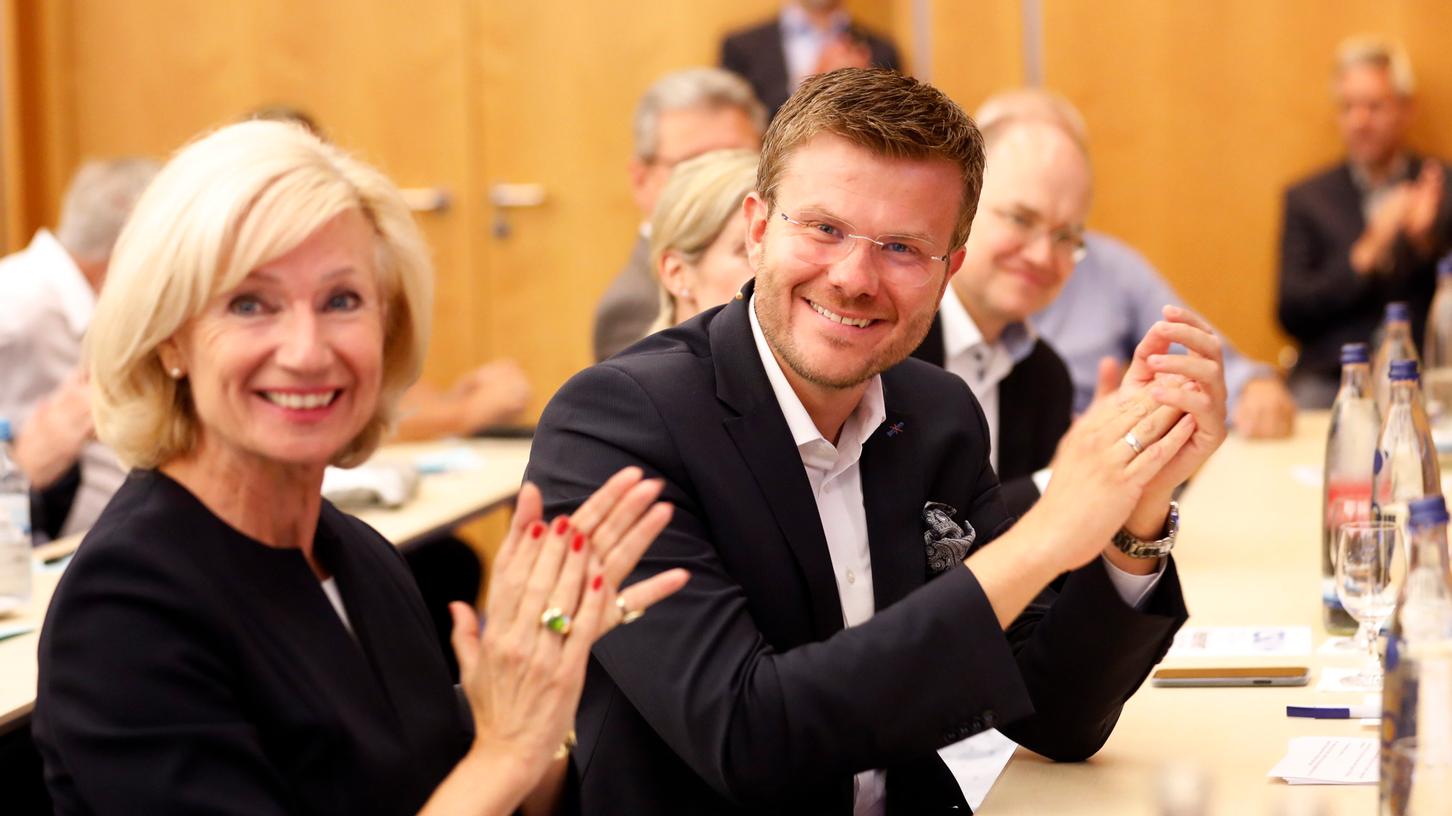 Marcus König und Julia Lehner bilden künftig das Bürgermeister-Duo der CSU in Nürnberg. Marcus König und Julia Lehner bilden künftig das Bürgermeister-Duo der CSU in Nürnberg.