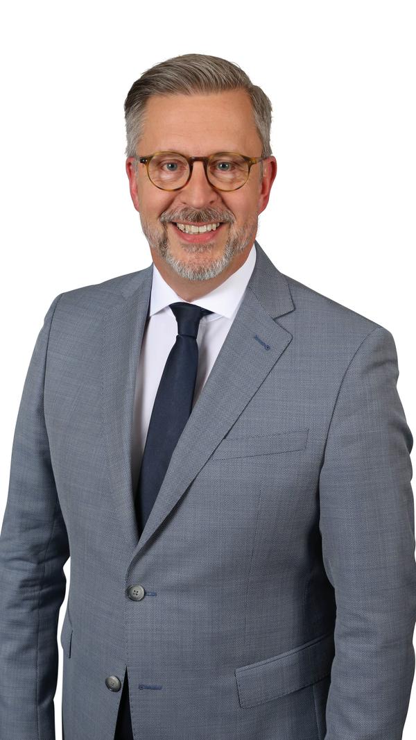 Rainer Nachtigall (CSU) Beruf: Polizeibeamter. Erhaltene Stimmen: 53143.