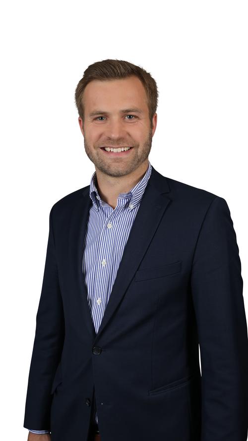 Maximilian Müller (CSU) Beruf: Projektentwickler. Erhaltene Stimmen: 54782.

