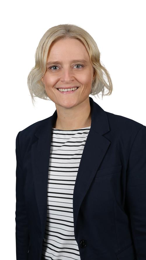 Marion Grether (CSU), Beruf: Museumsdirektorin. Erhaltene Stimmen: 51988.