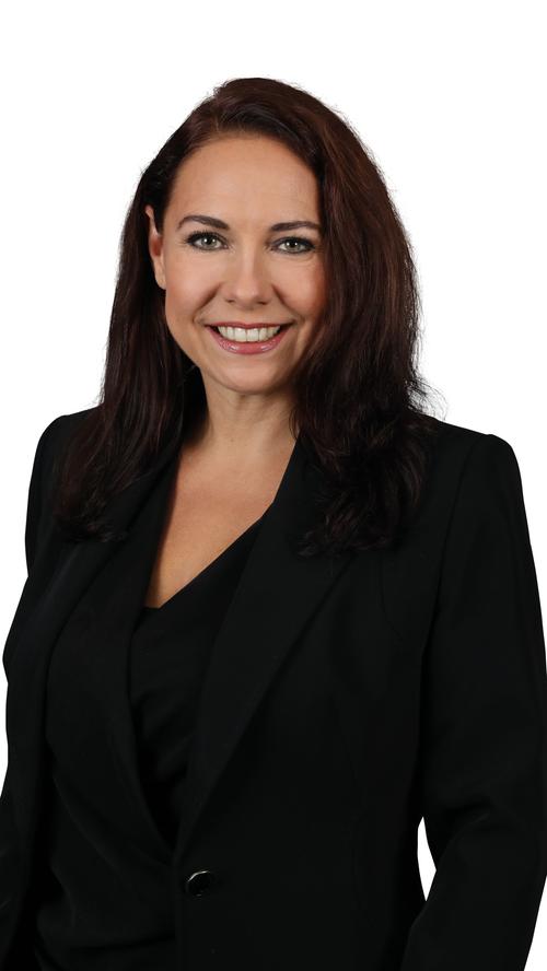 Kerstin Böhm (CSU) Beruf: Rechtsanwältin. Erhaltene Stimmen: 62926.