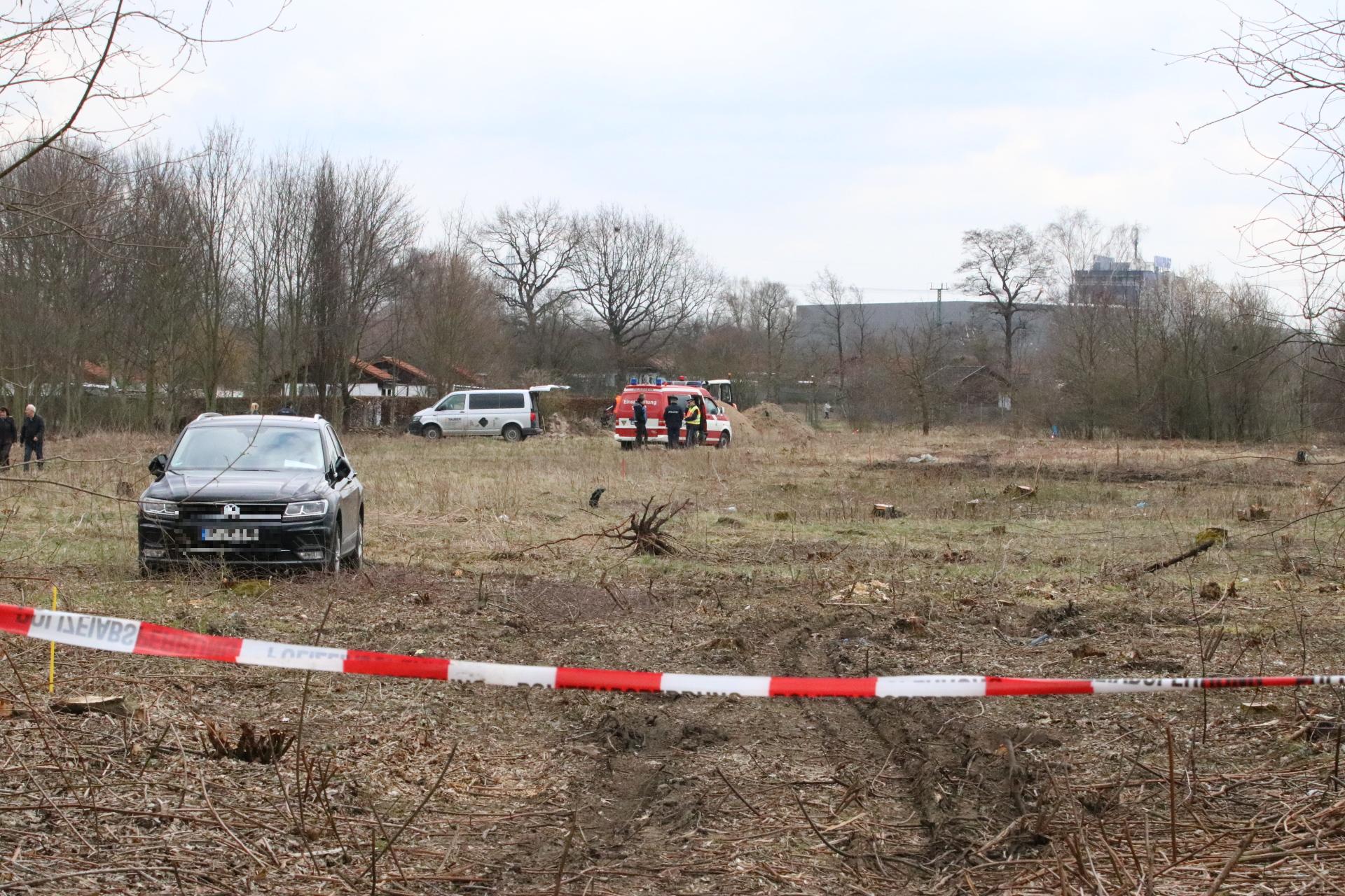 Gegen 17.15 Uhr begannen die Sprengemeister dann mit der Entschärfung.