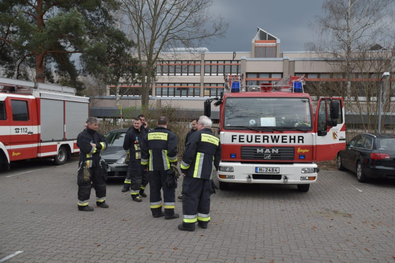 Bald stand fest: Die Bombe muss entschärft werden.