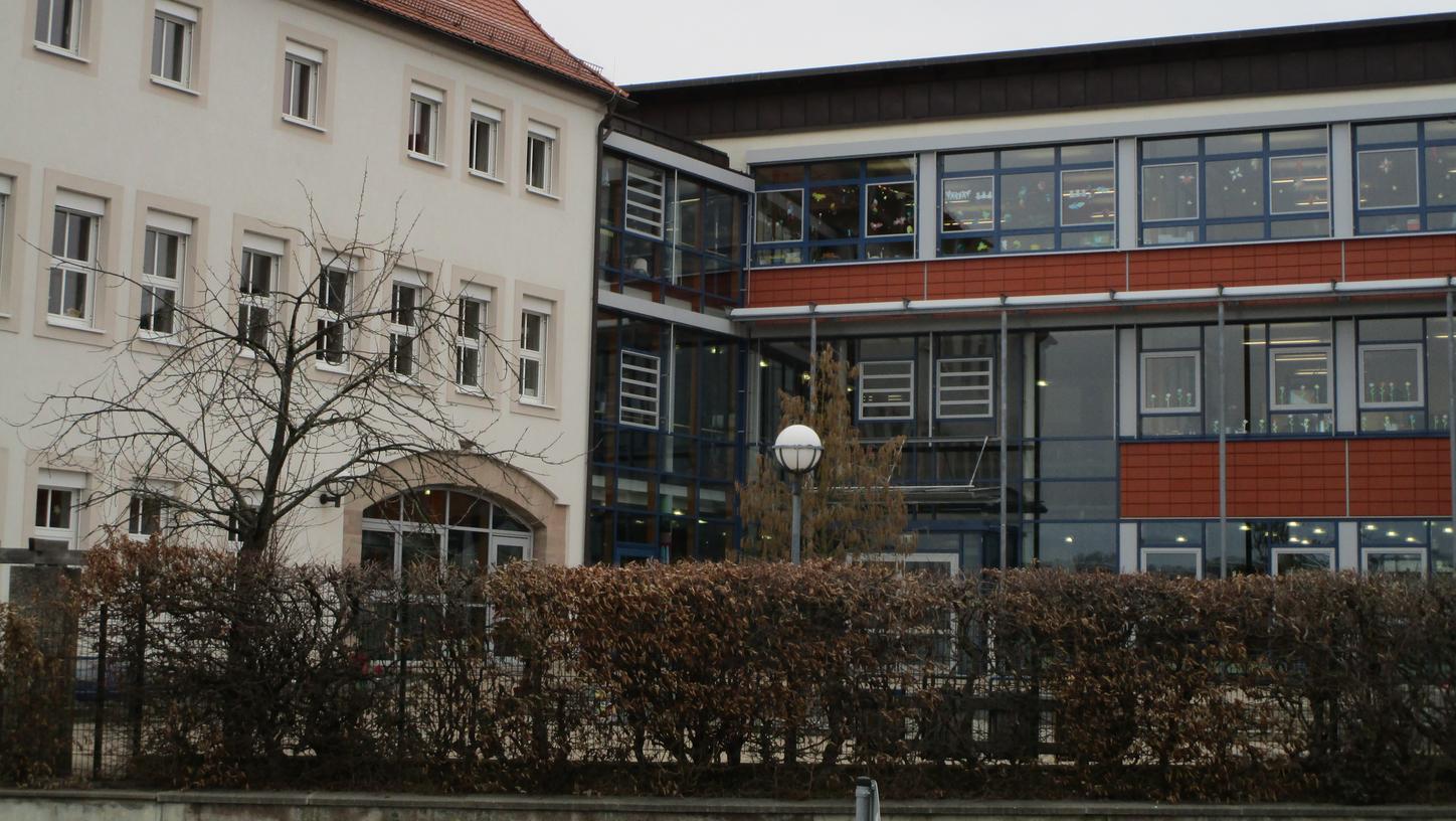 Verwüstungen im Herzogenauracher Liebfrauenhaus