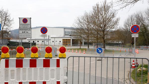 Bis zu 35 Tests habe das Gesundheitsamt so täglich bisher durchführen können, so Eichhorn-Lauterbach.;