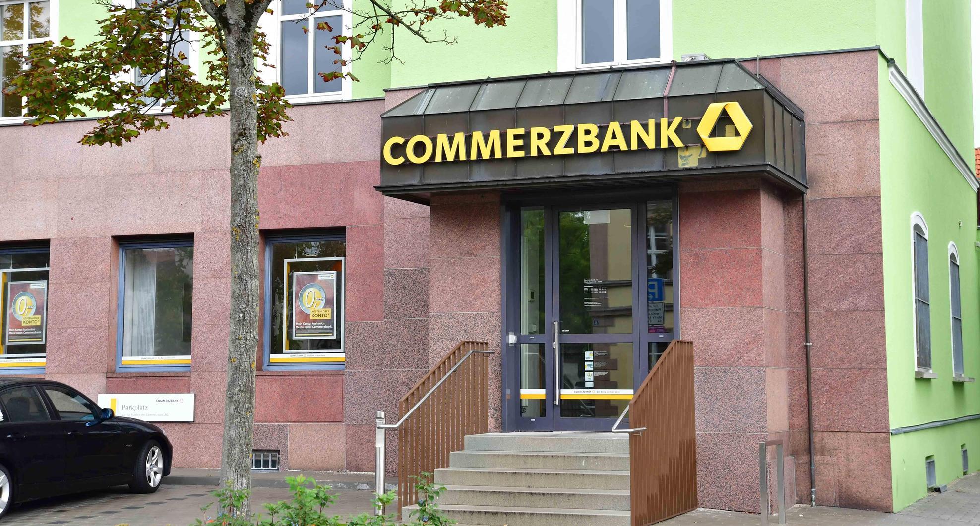 Neumarkt: Commerzbank gewinnt Kunden dazu | Nordbayern