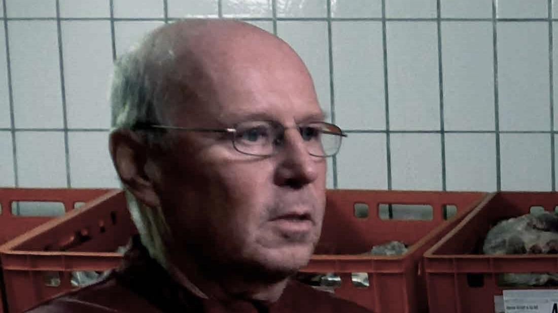 Der Neustädter Metzgermeister Peter Ullrich bricht eine Lanze für die übersehenen „kleinen Versorger“ in der aktuellen Krise. Der Neustädter Metzgermeister Peter Ullrich bricht eine Lanze für die übersehenen „kleinen Versorger“ in der aktuellen Krise.