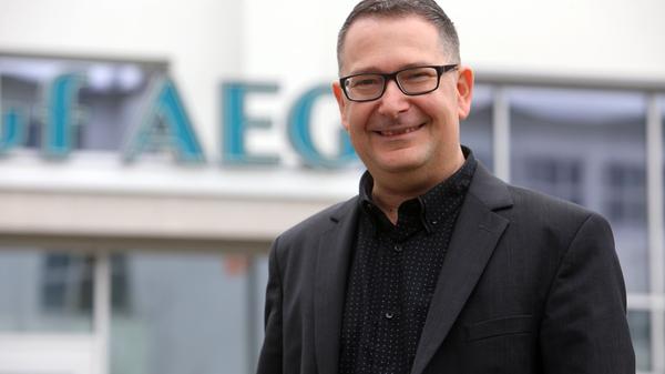 Michael Ziegler (SPD), von Beruf Erzieher. Erhaltene Stimmen: 46330.