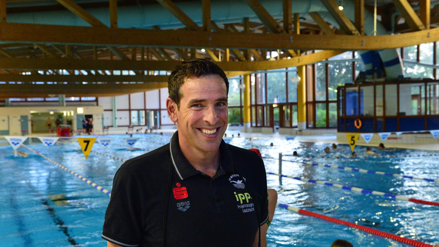 Erfolgstrainer seit mehr als 25 Jahren: Roland Böller hat in Erlangen zahlreiche Spitzenschwimmer trainiert.
Erfolgstrainer seit mehr als 25 Jahren: Roland Böller hat in Erlangen zahlreiche Spitzenschwimmer trainiert.