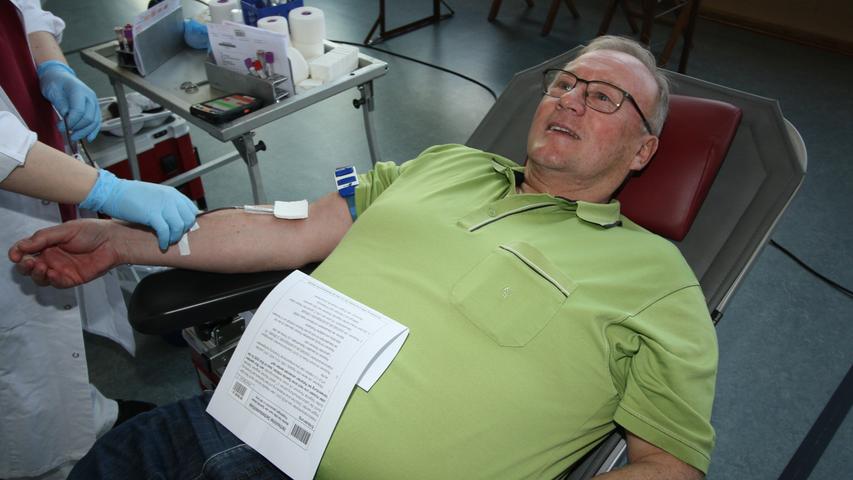 Blutspenden trotz Corona: Ohne Mundschutz und Sicherheitsabstand geht nichts