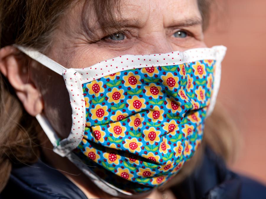 Corona Drohen Abmahnungen Fur Selbstgenahte Masken Nordbayern De