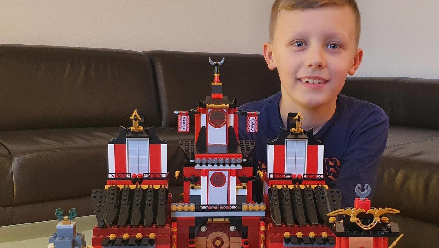 Achtjähriger Fürther trumpft bei Lego-Wettbewerb auf