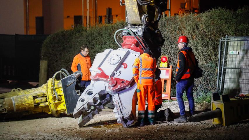 Kurzer Prozess: Autobahnbrücke in Eltersdorf fiel Abrissbaggern zum Opfer