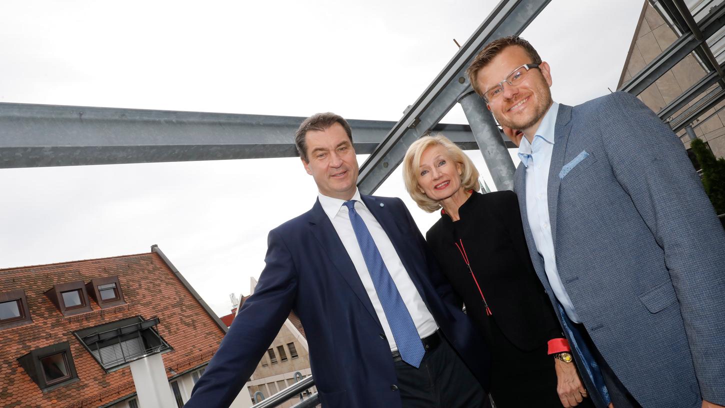 Markus Söder (links) bei der Vorstellung der Bürgermeisterkandidaten Marcus König und Julia Lehner im Mai 2019.