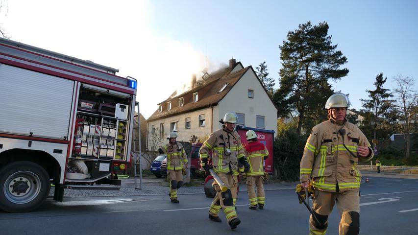 Feuer in Wohnhaus in Fürth-Dambach ausgebrochen